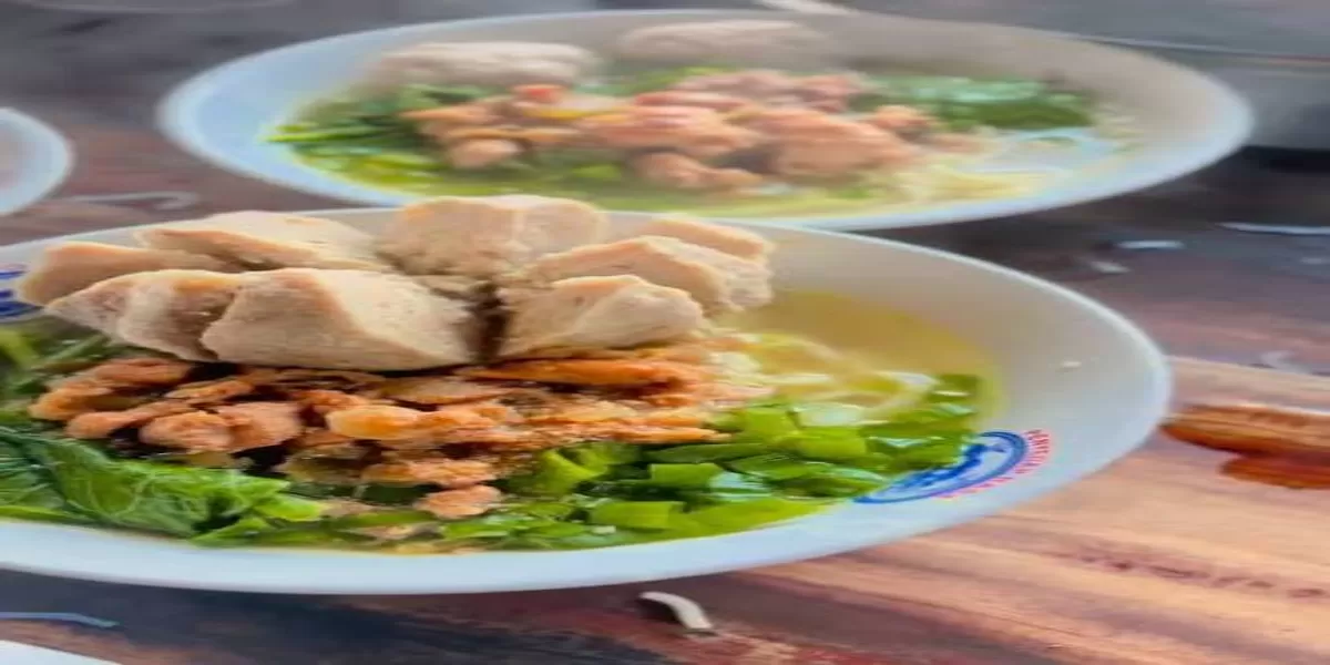 Wajib Coba! Rekomendasi Tempat Bukber di Salatiga 2026 yang Nyaman untuk Keluarga dan Teman Ramadan (Soto Babat Mekar Sari Salatiga / Instagram )