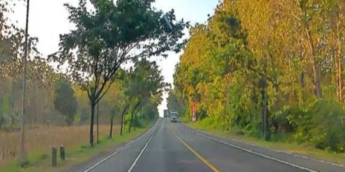 Simak Sekarang! Pantauan Arus Mudik dan Jalur Alternatif 2026 Jawa Timur (YouTube )