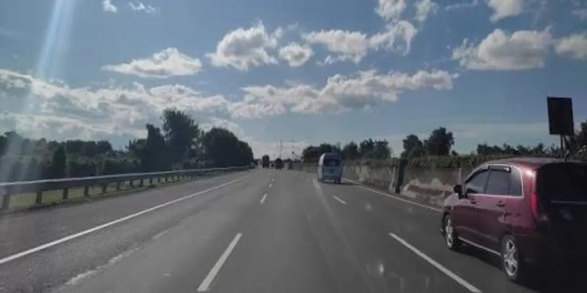 Wajib Cek! Arus Mudik Banten 2026 dan Tips Monitoring Real‑Time Jalur Alternatif (Tol Jakarta-Merak YouTube )