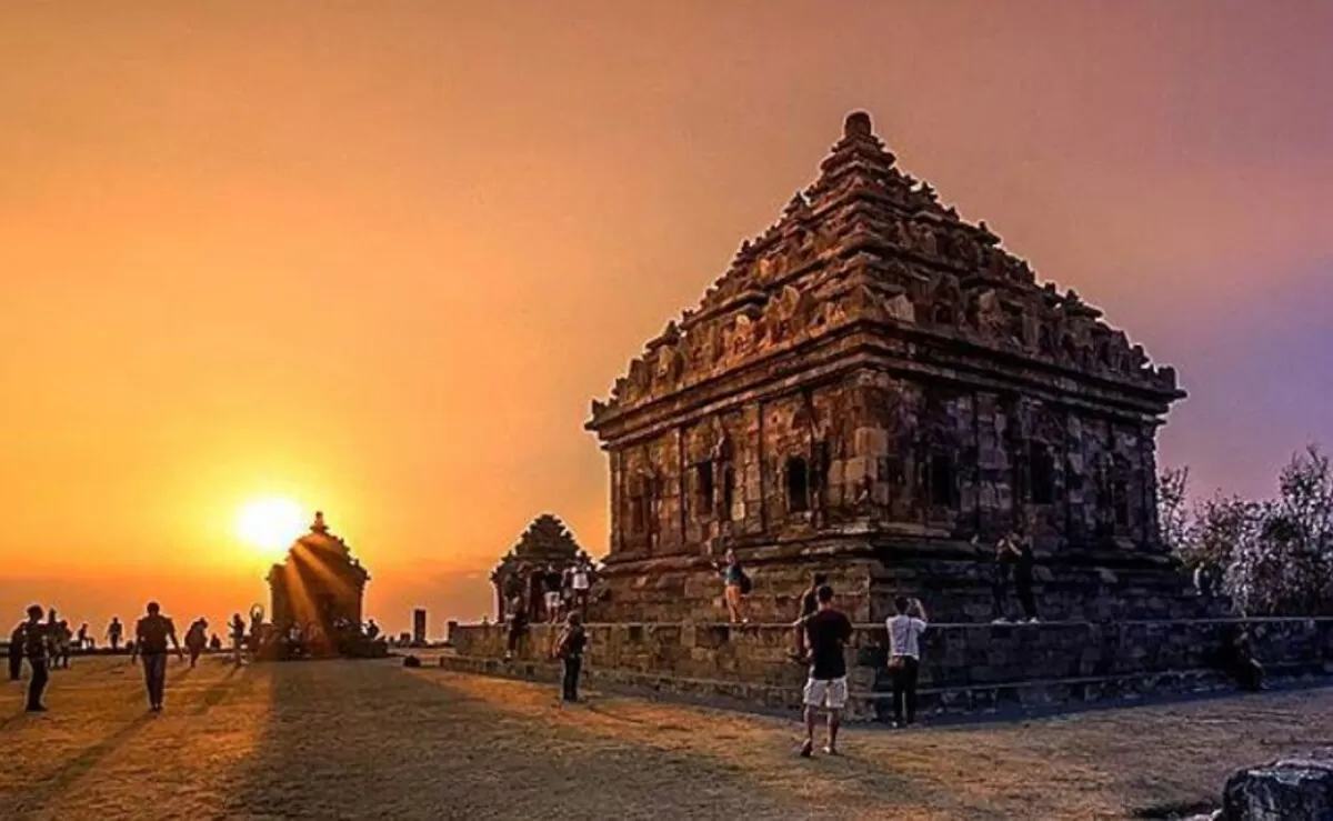Suasana sunset di Candi Ijo (X)