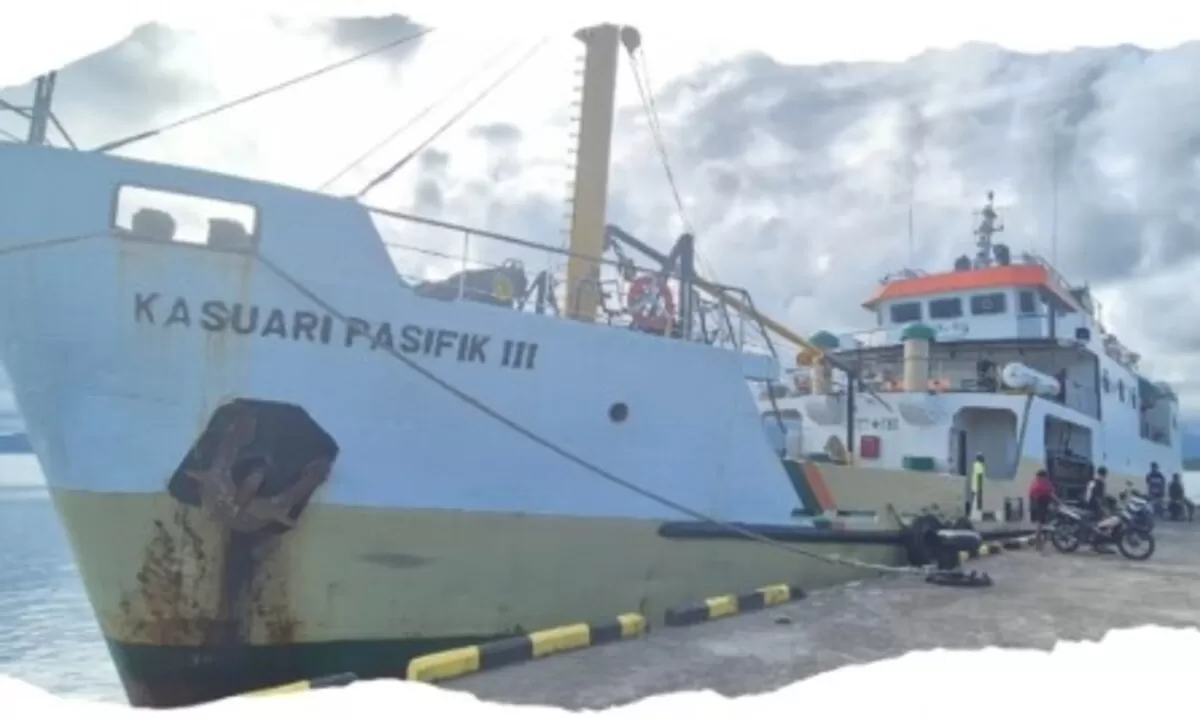 KM Kasuari Pasifik III (djpl)