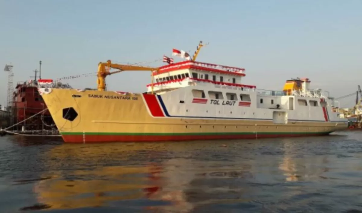 KM Sabuk Nusantara 106 (Ocean Week)