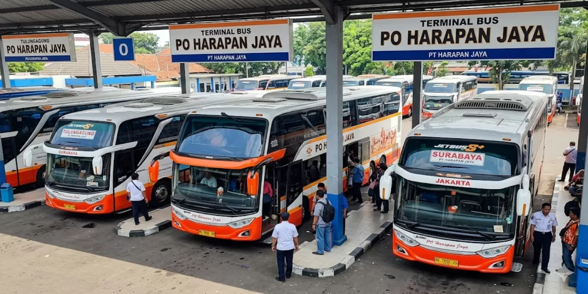 Info Bus Semarang ke Blitar PO Harapan Jaya Periode 21-30 April 2026 Rute Semarang - Salatiga - Boyolali - Solo - Sragen - Tulungagung - Blitar (Ilustrasi gambar )