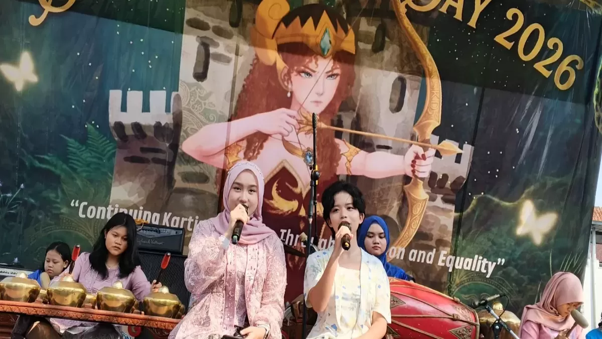 Meriah! Perayaan Hari Kartini SMAN 1 Semarang dengan Gamelan dan Nuansa Tradisional