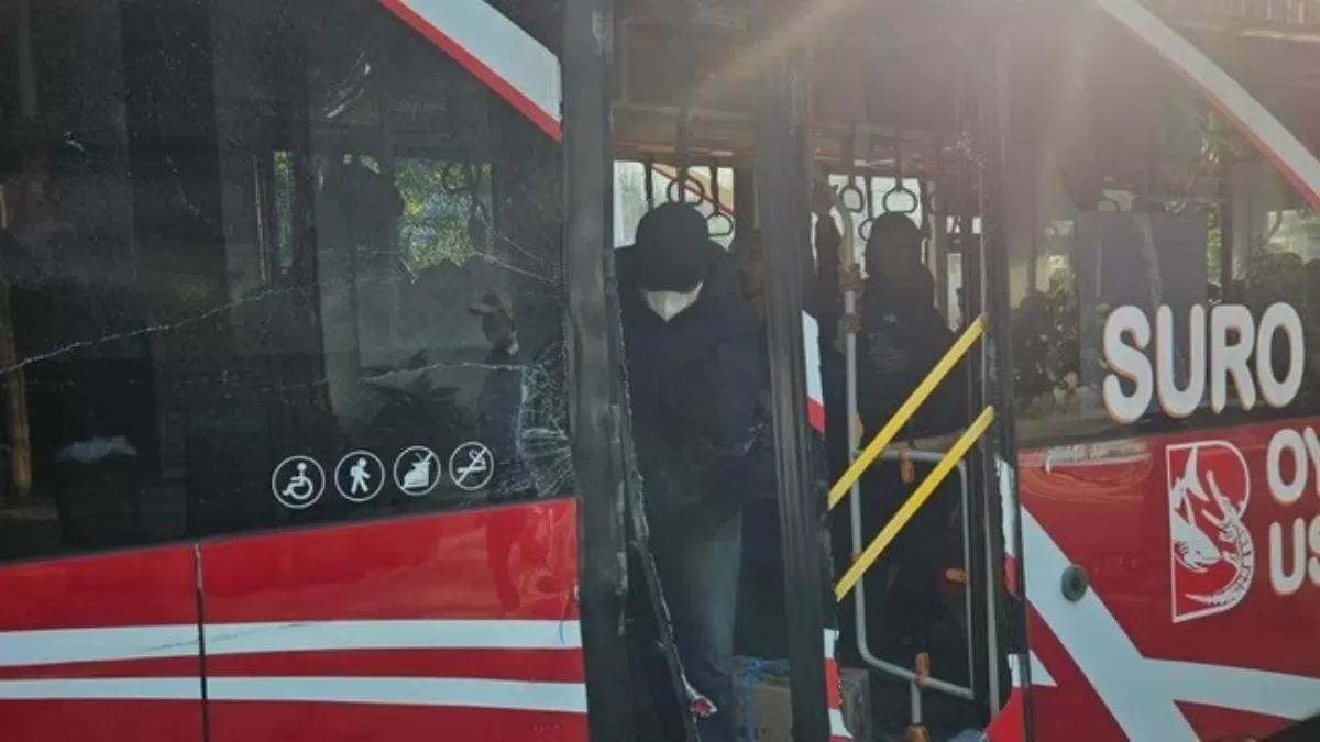 Suroboyo Bus Alami Kecelakaan di Surabaya, Sopir Bisa Dikenai Sanksi Mulai Peringatan hingga Pemberhentian (Dok istimewa)