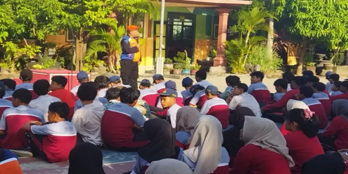 Libatkan Ratusan Pelajar, KAI Daop 7 Madiun Gencarkan Sosialisasi Keselamatan Kereta Api di Sekolah