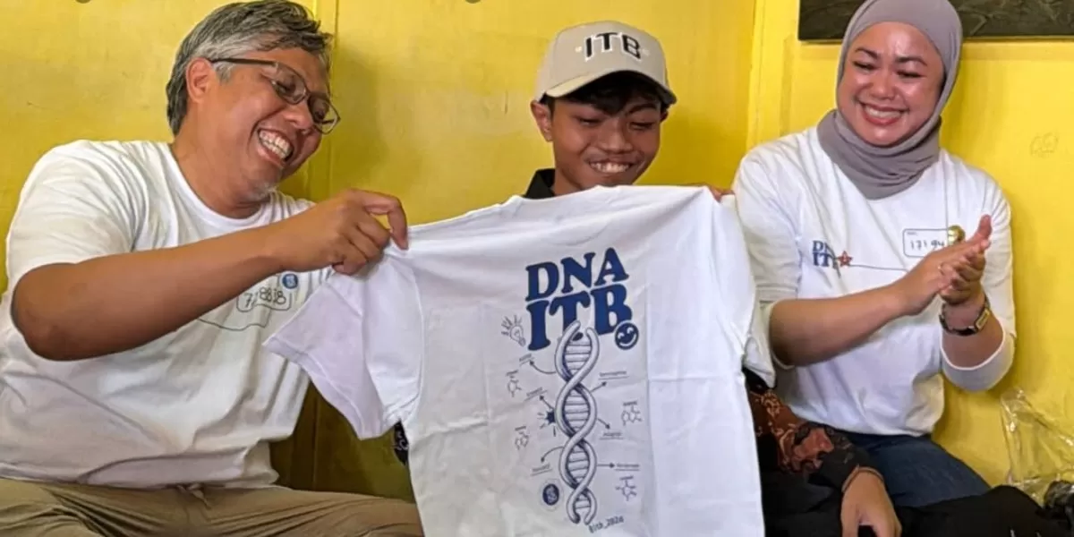 Perjalanan Mikail Fajar Dwicaksono Tembus FSRD ITB Jalur SNBP 2026, Seniman Realis Muda dari SMSR Yogyakarta (Mengintip kisah inspiratif alumni siswa SMSR Yogyakarta, Mikail Fajar Dwicaksono, yang meraih mimpi ke kampus ITB lewat jalur SNBP 2026. (Dok. SMSR Yogyakarta))