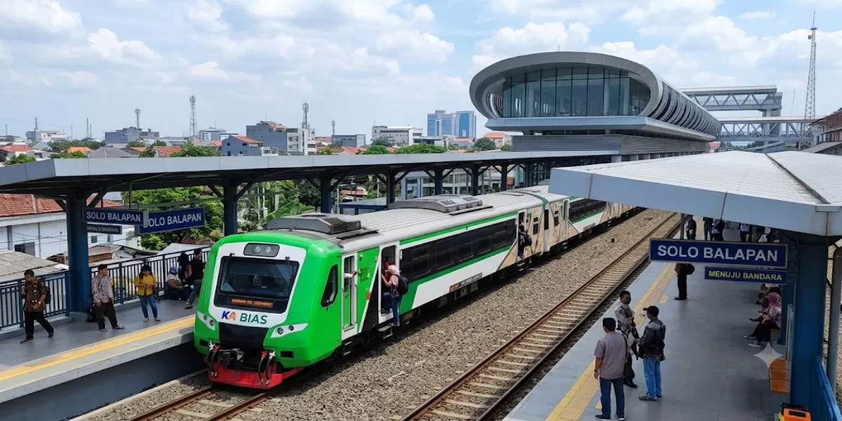 CEK SEKARANG! Jadwal KA BIAS Rute Bandara Adi Soemarmo - Kadipiro - Solo Balapan - Solo Jebres - Palur - Sragen - Caruban Periode 4 - 10 Juli 2026 (Ilustrasi gambar)