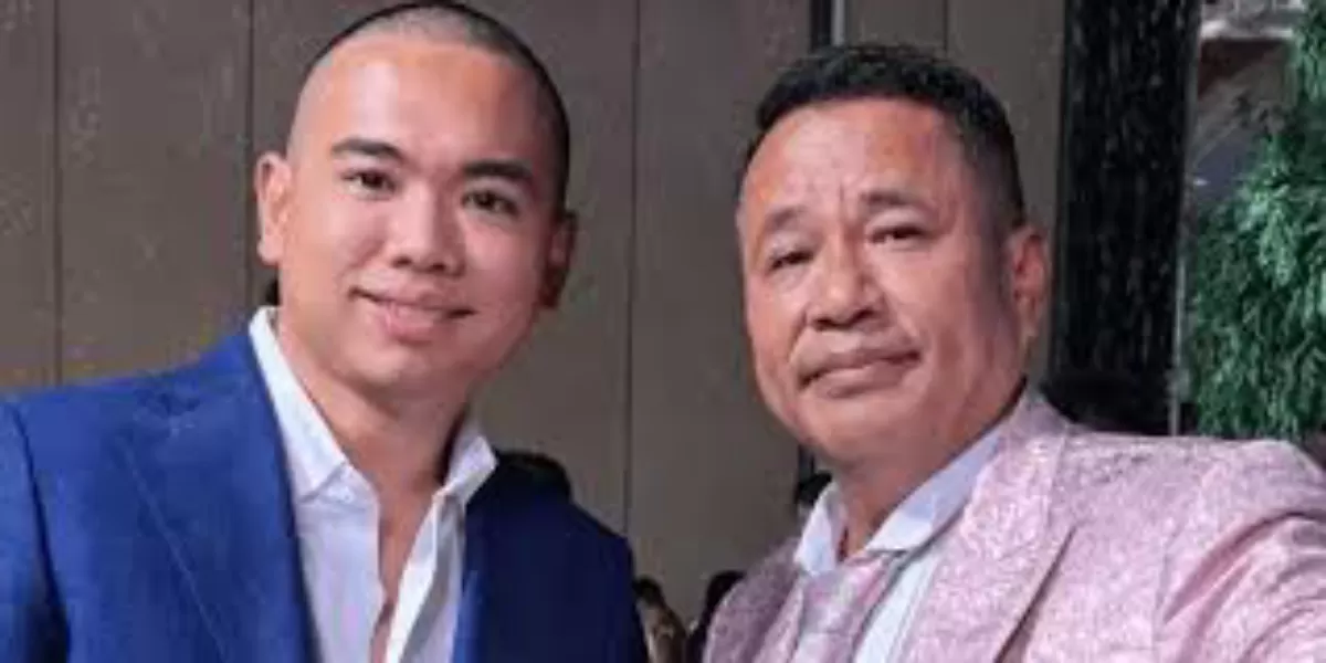 Kronologi Frank Hutapea Kritik Hotman Paris Setelah Jadi Pengacara Febrie Adriansyah, Akui Sudah Setahun Tak Berkomunikasi (Menyoroti kritikan putra Hotman Paris, Frank Alexander terhadap ayahnya yang kini menjadi pengacara eks Jampidsus, Febrie Adriansyah. (Instagram.com/@voxarea))