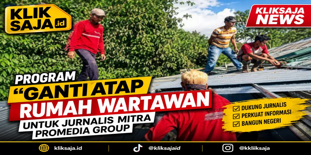 Rumah Wartawan Portaloka.id di Ciamis Dapat Atap Alduro, Program Promedia Group Beri Kenyamanan Baru untuk Keluarga (Penggantian atap rumah jurnalis mitra Promedia Group dalam program &lsquo;Ganti Atap Rumah Wartawan&rsquo;. (Portaloka.id/Arman))