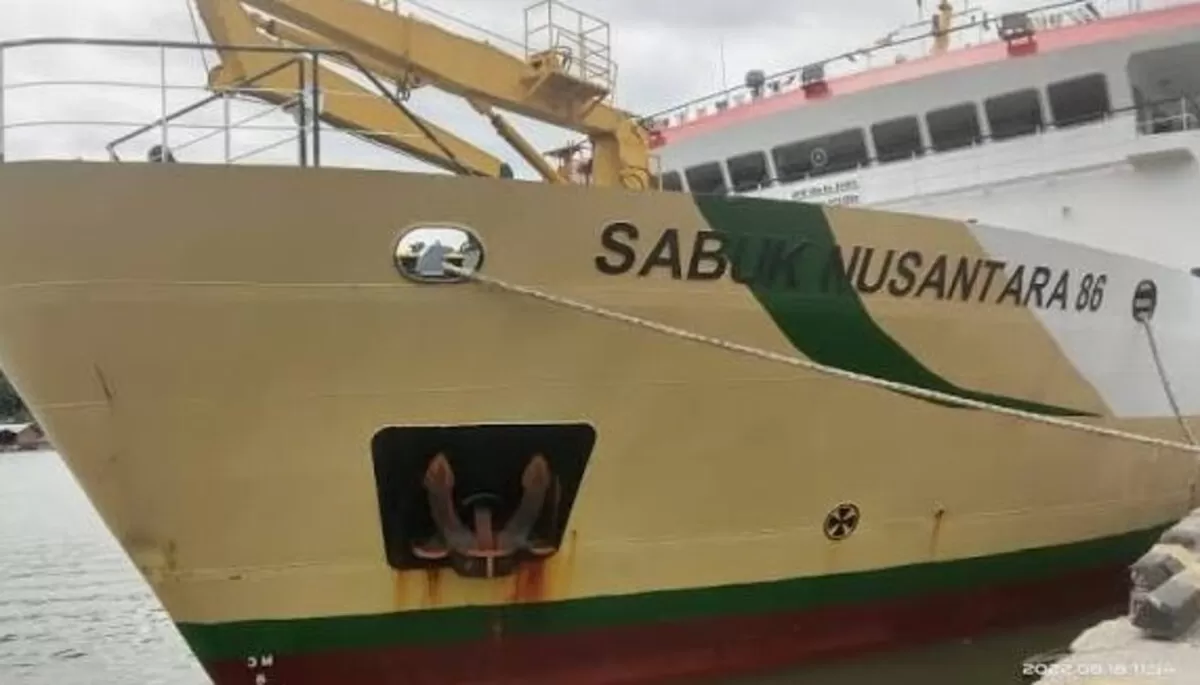 KM Sabuk Nusantara 86 (Pos Kupang)