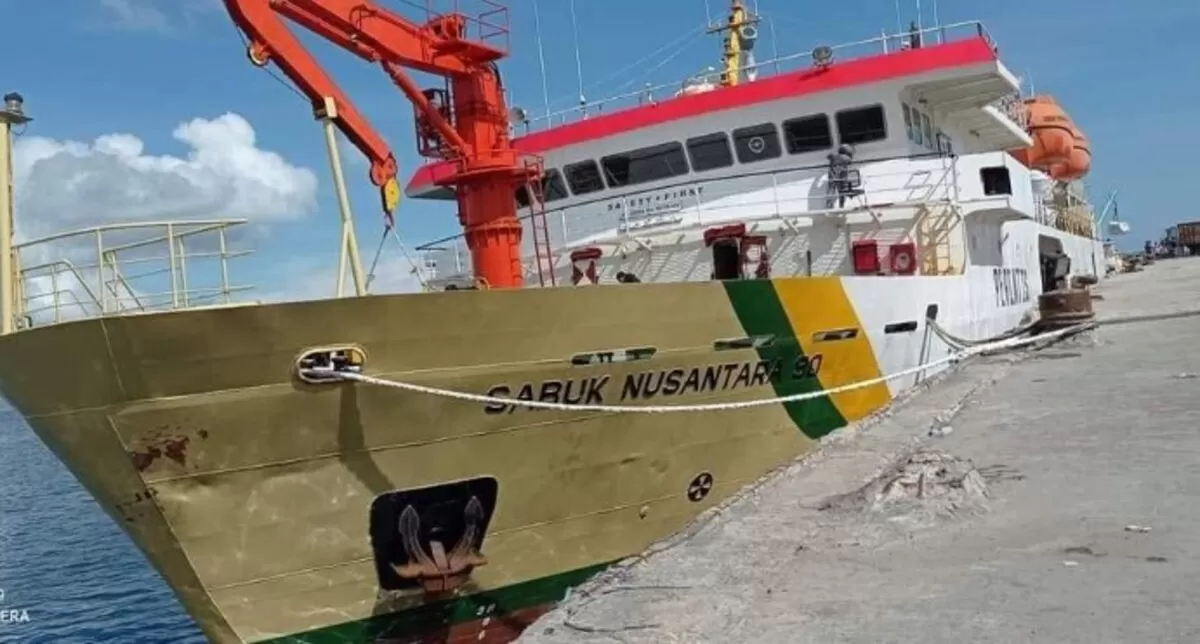 KM Sabuk Nusantara 90 bersandar (facebook)