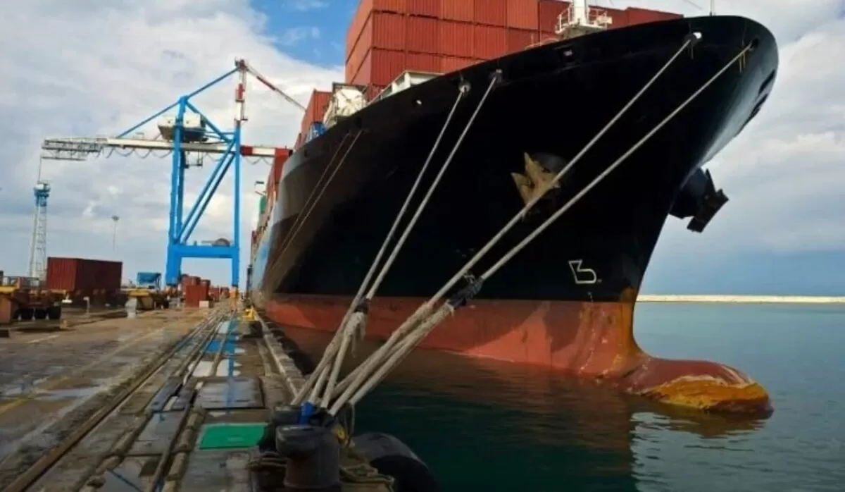 tali tambat Mooring Line di dermaga (duracordix)