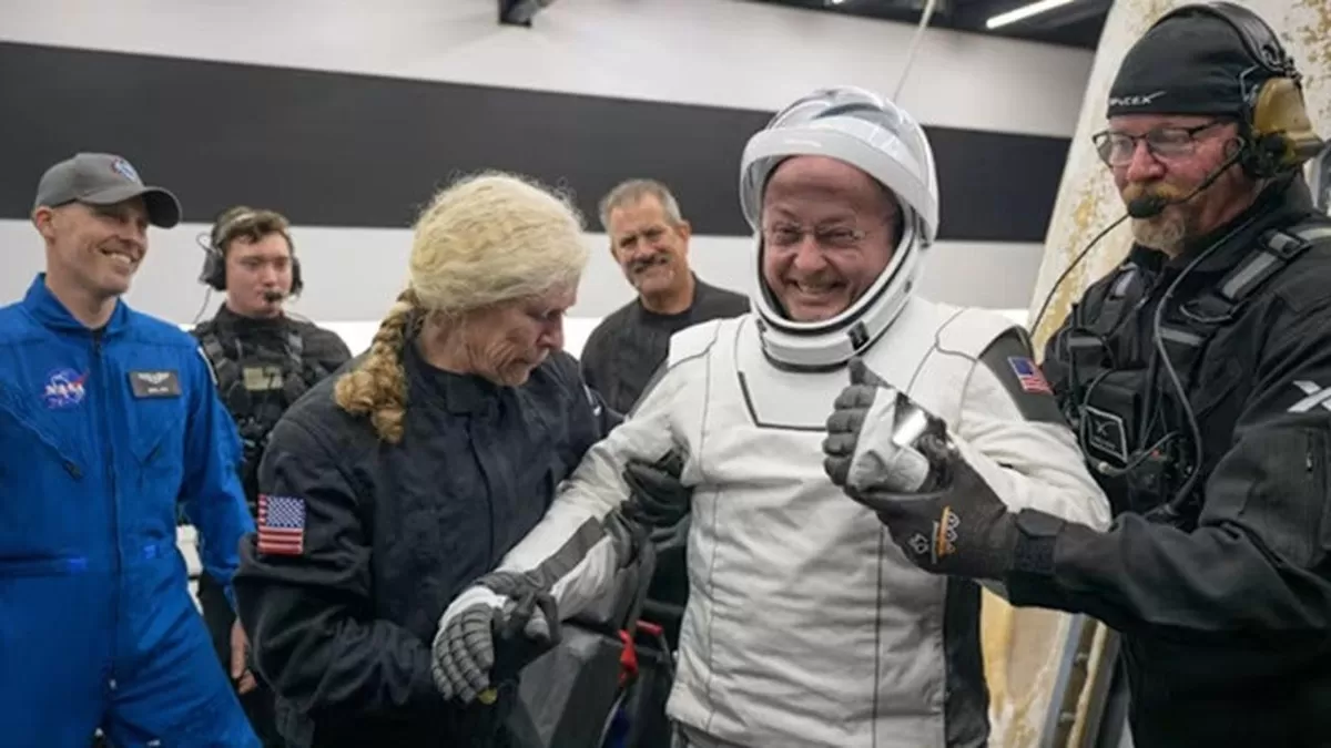 Astronaut NASA Mike Fincke Alami Sakit Mendadak di Luar Angkasa, Penyebab Masih Misterius (Dok. Bill Ingalls/NASA via AP)