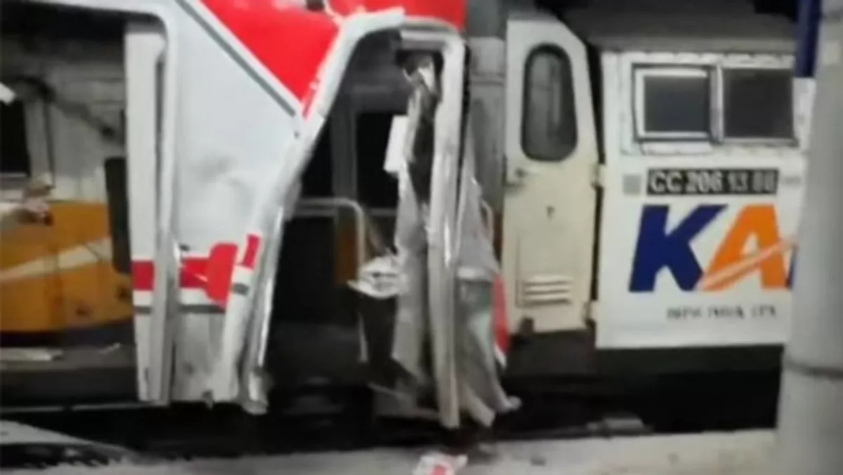 Kecelakaan Maut di Bekasi Timur, KRL dan KA Argo Bromo Anggrek Bertabrakan, 7 Orang Tewas (Istimewa)