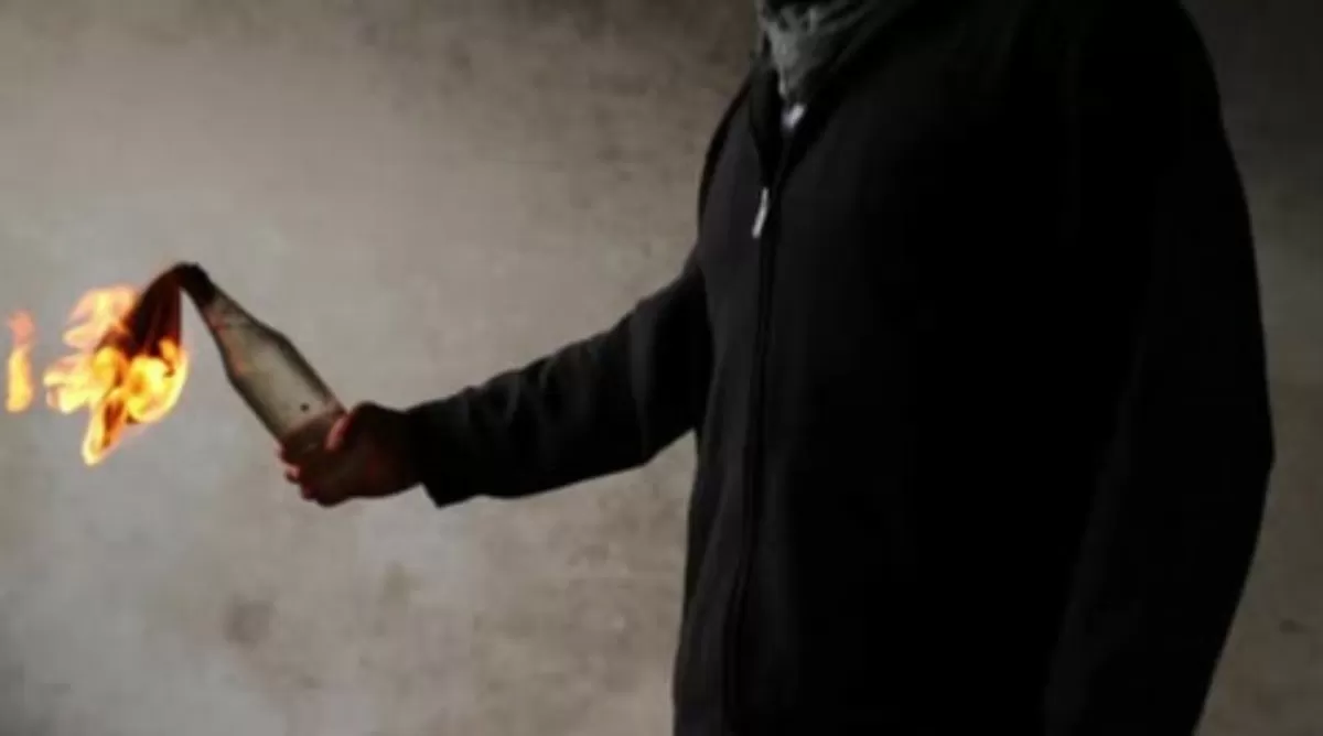 Demo Mahasiswa Jakarta Disusupi, Dua Orang Bawa Molotov Diciduk Polisi (Ilustrasi/istimewa)