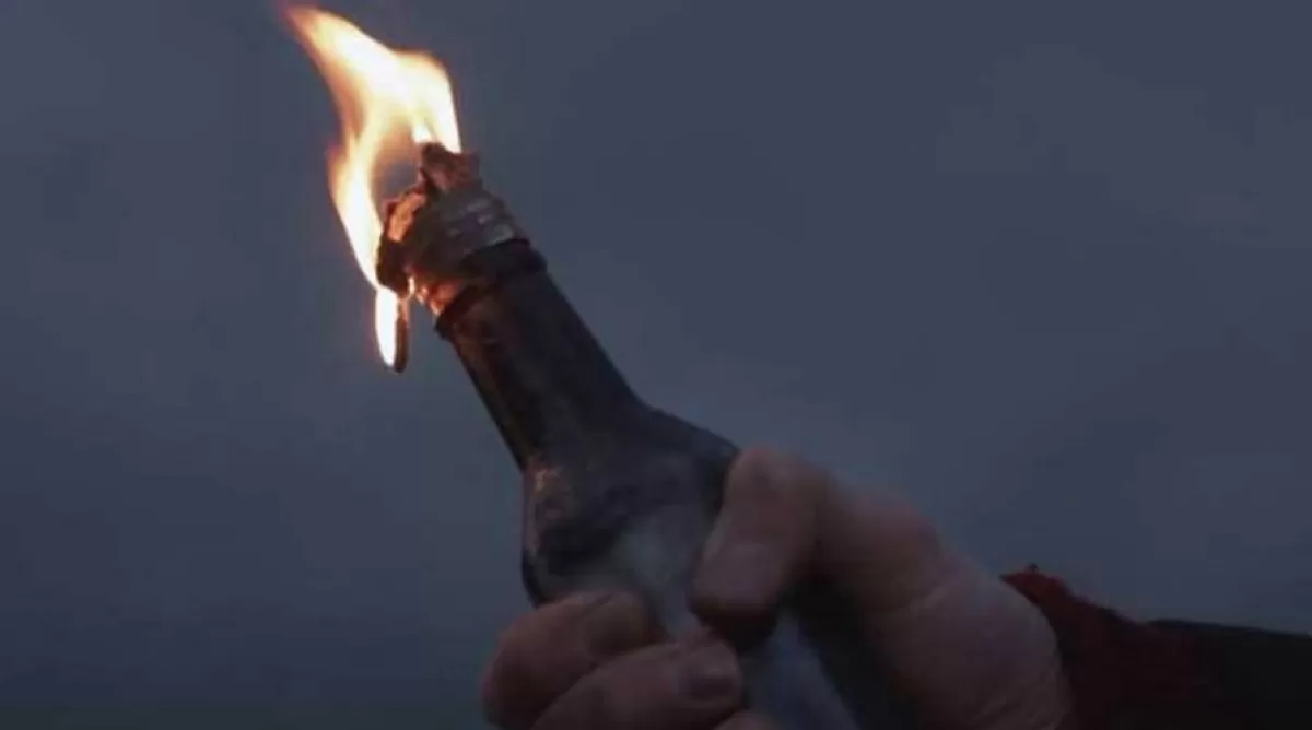 Ilustrasi - Datang ke Aksi dari Ajakan Medsos, ANH Kini Jadi Tersangka Bom Molotov saat Demo Mahasiswa (Istimewa)