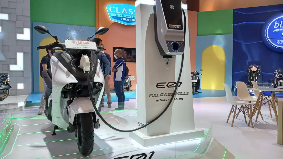 Apakah Motor Listrik Aman Dipakai Saat Hujan? Ini Batas yang Wajib Diketahui (Istimewa)