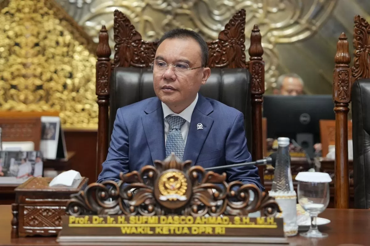 MK Tak Temukan Bukti Ijazah SMA Gibran, Dasco: DPR Hormati Putusan (Antara)