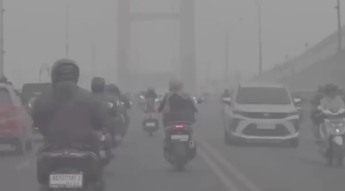 Pemerintah menyiapkan uji coba penebaran 1,5 ton dry ice dari pesawat Cessna untuk membantu mengatasi kabut asap karhutla di Palembang (Ig/@palembang.gercep).