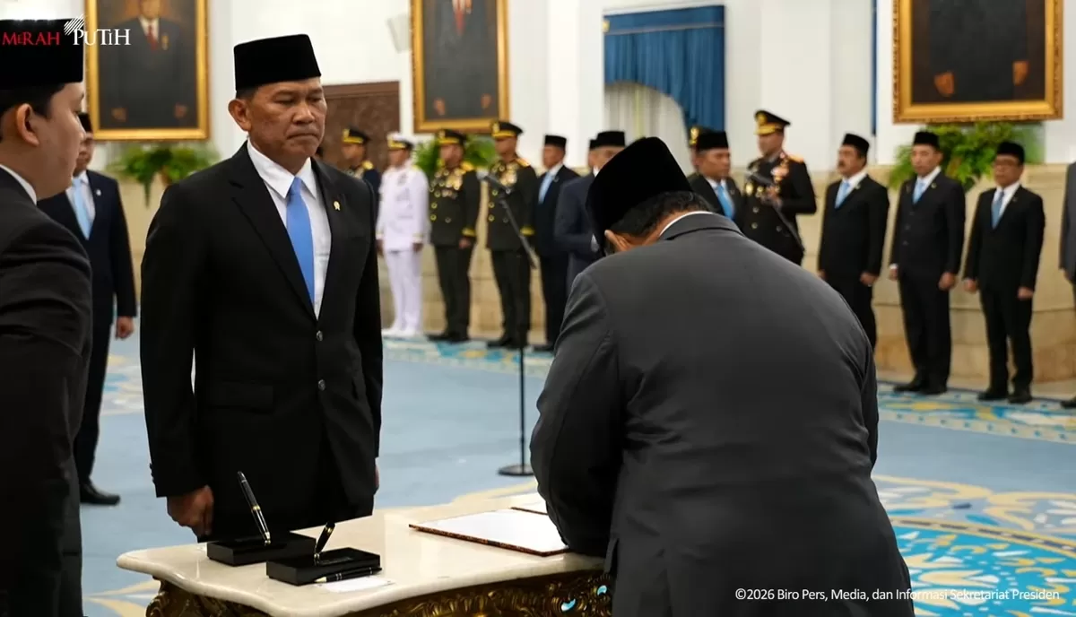 Gantikan Posisi Suharyanto Letjen Kristomei Sianturi Kini Resmi Mengemban Tugas Kepala BNPB (Dok. YouTube/Sekretariat Presiden)
