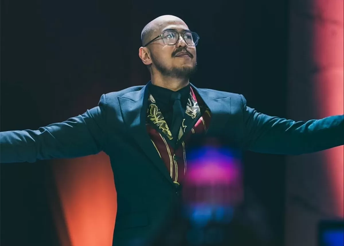 Kasus video stand up comedy viral, Pandji Pragiwaksono hadapi pemeriksaan Bareskrim dan sanksi adat Toraja (Instagram/pandji.pragiwaksono)