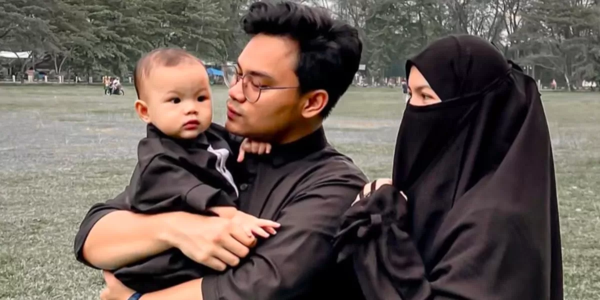 Wardatina MAwa tuntut nafka saat sidang perdana proses perceraian bersama Insanul Fahmi (Instagram/@insanulfahmi)