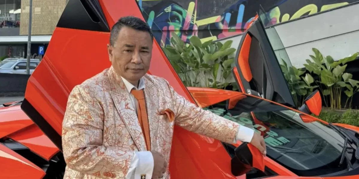 Hotman Paris Soroti Sikap Mantan Pasangan Pasca Cerai, Minta Jangan Libatkan Anak untuk Pamer Kebahagiaan Baru (Instagram/hotmanparisofficial)