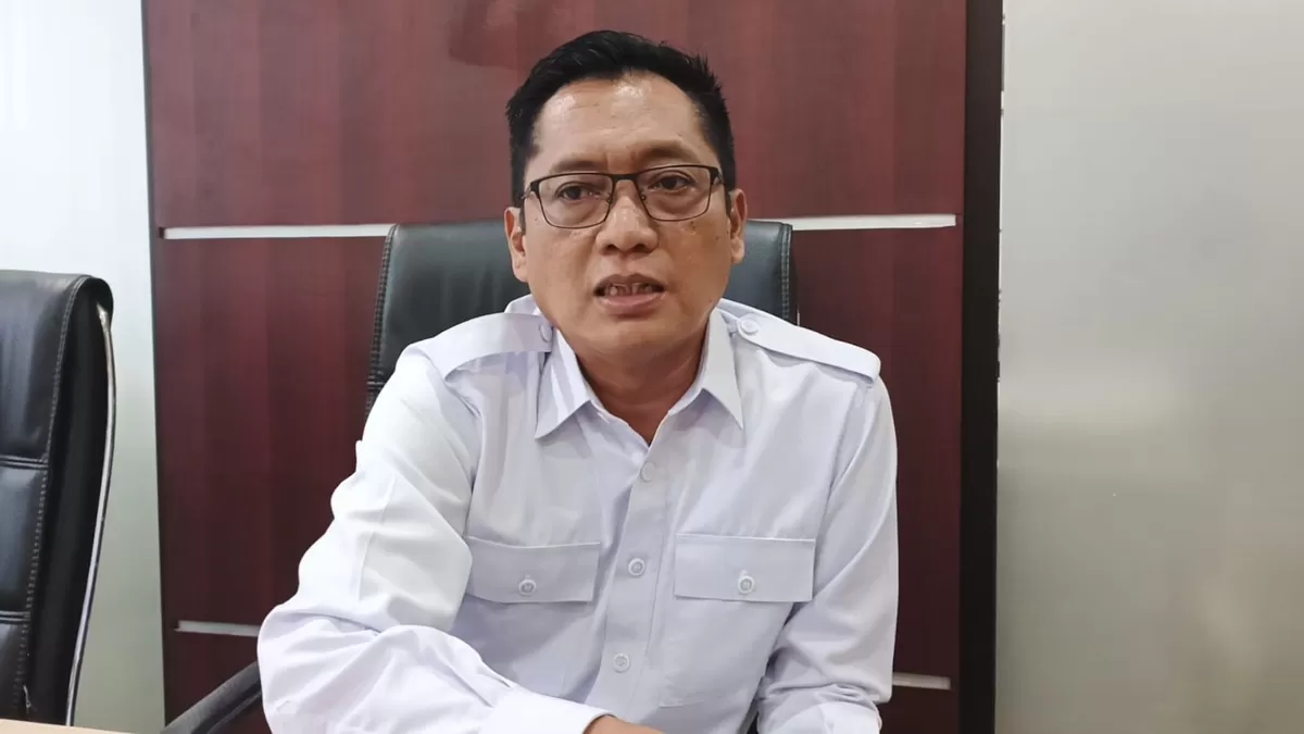 Ketua DPRD Jember Ahmad Halim saat dikonfirmasi. (Angga Juli Setiawan/SketsaNusantara.id)