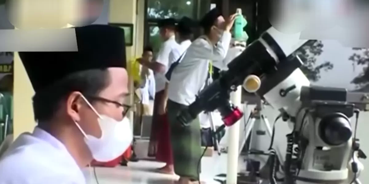 Metode pengamatan hilal yang digunakan untuk menentukan Idul Fitri 2026 (YouTube KOMPASTV )
