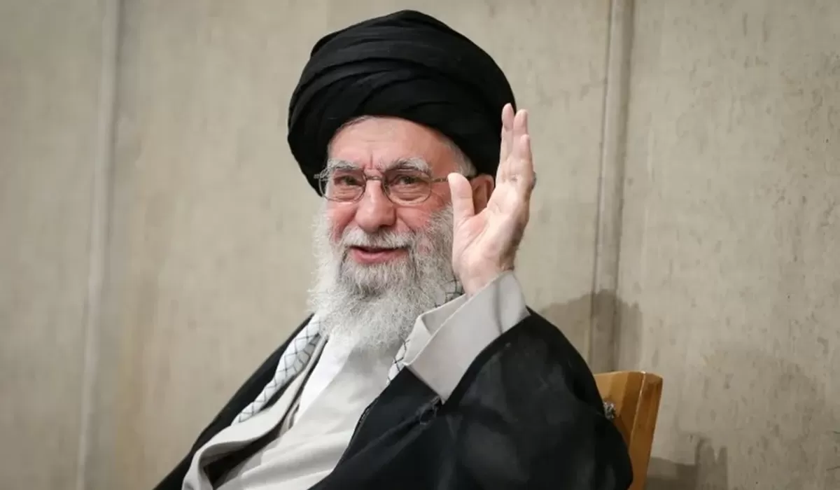Sejumlah publik figur Indonesia, termasuk Rieke Diah Pitaloka turut berduka atas kepergian Ayatollah Ali Khamenei yang wafat pasca serangan Israel-AS ke Iran (Instagram/syaharali)