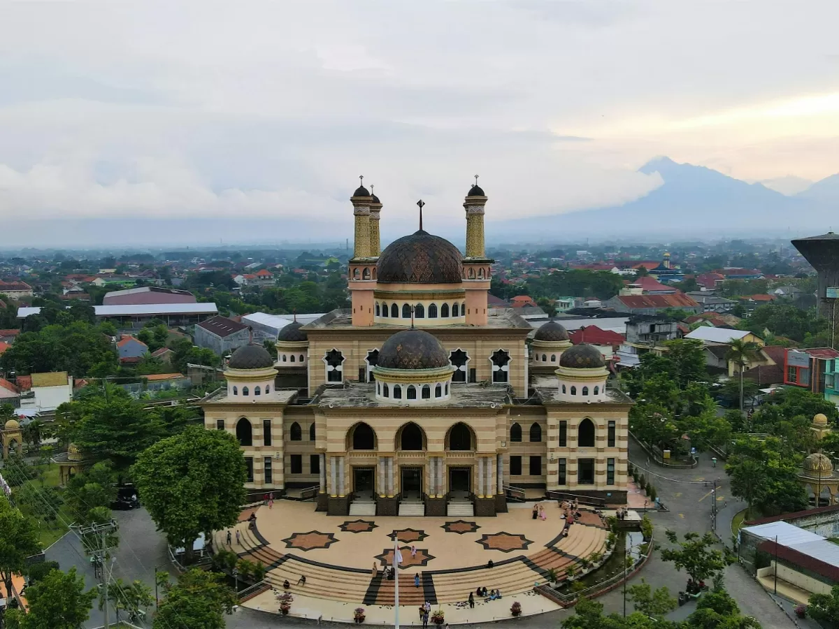 &lrm;HUT DIY ke-271 untuk unggahan Instagram. (Pexels.com/AL FARIZ)