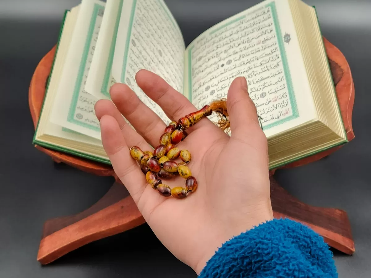 &lrm;Ilustrasi, tradisi Nuzulul Quran di Indonesia (Pexels.com/Rubaitul Azad)