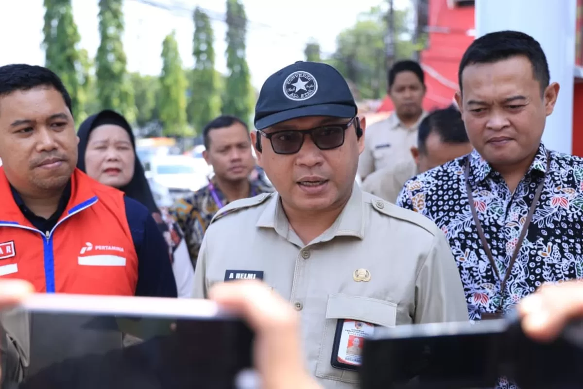 PJ Sekda Akhmad Helmi Luqman saat dikonfirmasi. (M Purnomo/SketsaNusantara.id)