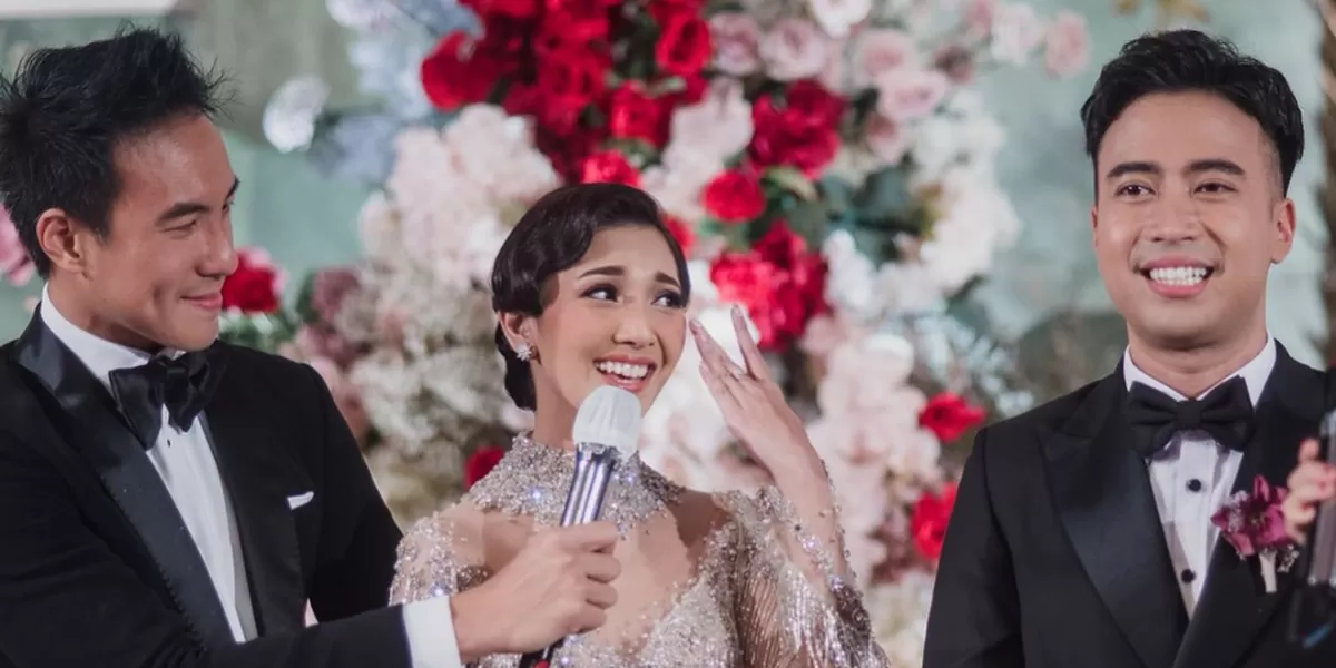Daniel Mananta spill chat terakhirnya dengan Vidi Aldiano sebelum suami Sheila Dara Aisha meninggal dunia, mengaku mau meledak karena 10 hari dirawat di rumah sakit.   (Threads/@vjdaniel)