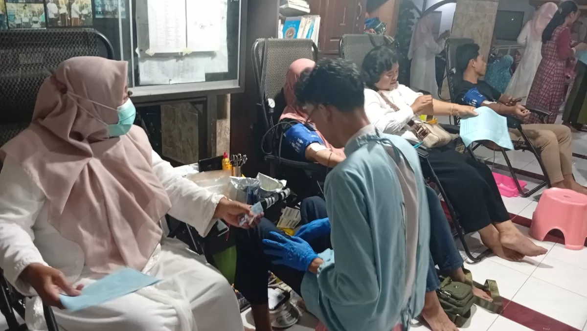 PMI Jember melakukan pengumpulan darah. (Dok PMI Jember)