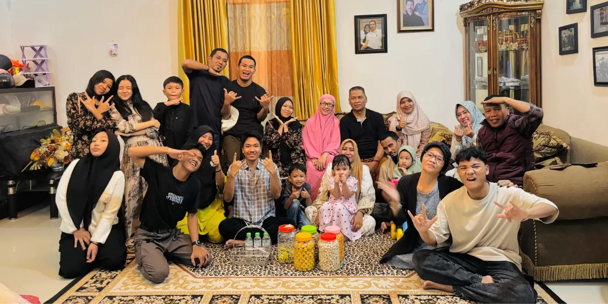 Ilustrasi kumpul bersama keluarga di Idul Fitri  (rri.go.id)