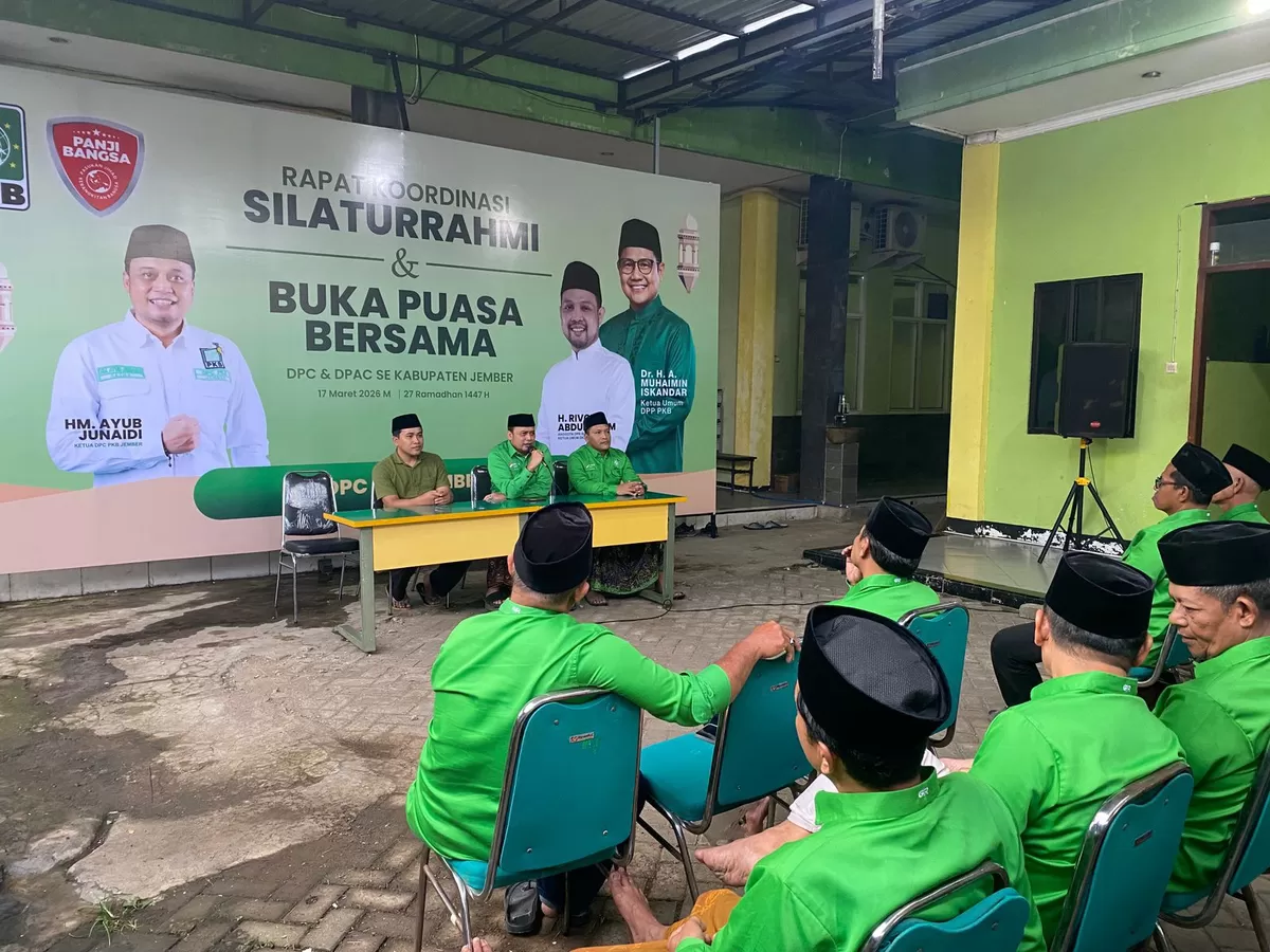 DPC PKB Jember salurkan bantuan. (Angga Juli Setiawan/SketsaNusantara.is)