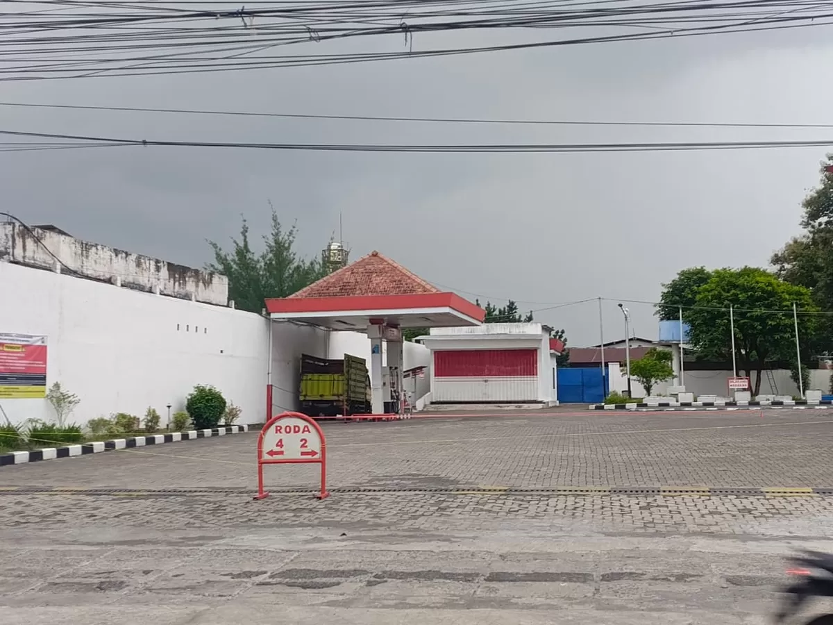 SPBU Tegal Besar Jember. (Angga Juli Setiawan/SketsaNusantara.id)