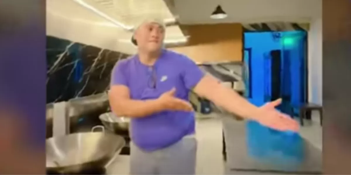 Aksi joged Hendrik Irawan didapur SPPG yang viral  (YouTube KOMPASTV )