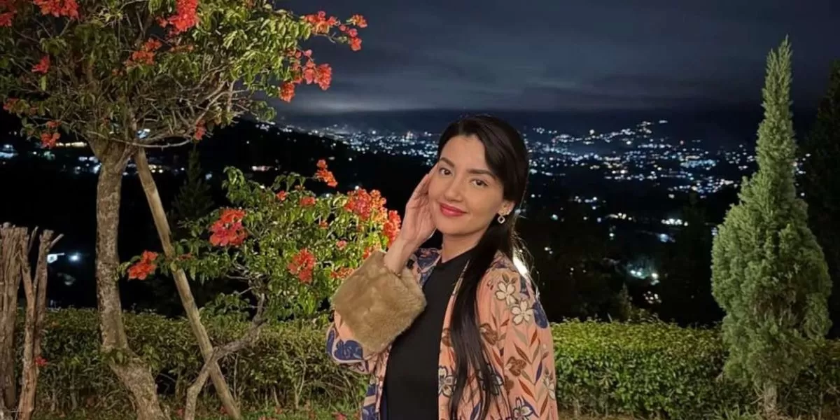 Tsania Marwa ceritakan momen emosionalnya ketika akhirnya bisa bertemu dengan kedua buah hatinya usai 8 tahun tidak bertemu.  (Instagram.com/@tsaniamarwa54.)