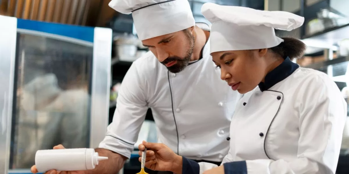 Ilustrasi biaya pendidikan sekolah kuliner terbaik di dunia, Le Cordon Bleu (Freepik)
