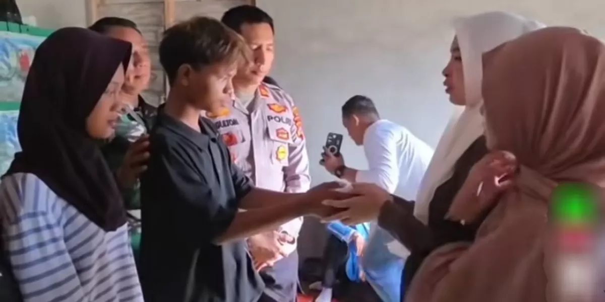 Cahaya mutiara minta maaf pada Fauzan  (Tiktok @laburaku)
