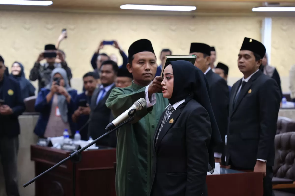 Pelantikan Waka DPRD Jember. (Dok Diskominfo Jember)