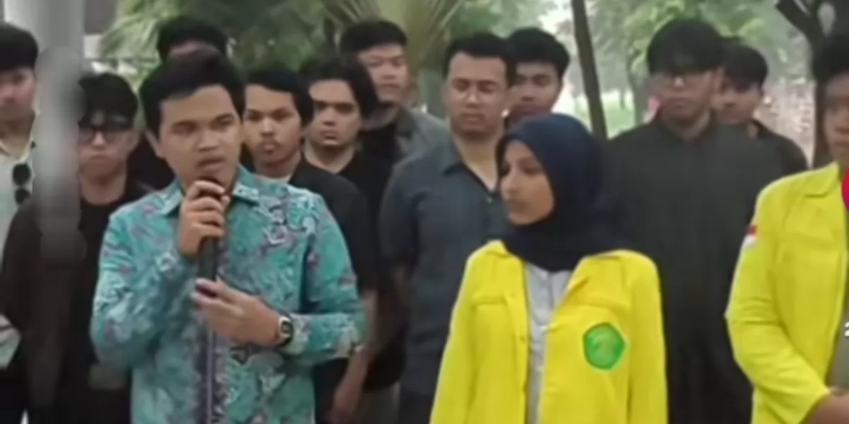 Pengacara Timotius Rajagukguk dampingi mahasiswa UI (YouTube KOMPASTV )