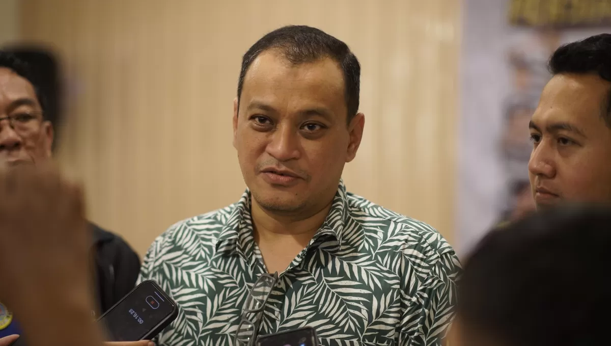 Kadisporabudpar Bobby Arie Sandy saat dikonfirmasi. (Angga Juli Setiawan/SketsaNusantara.id)