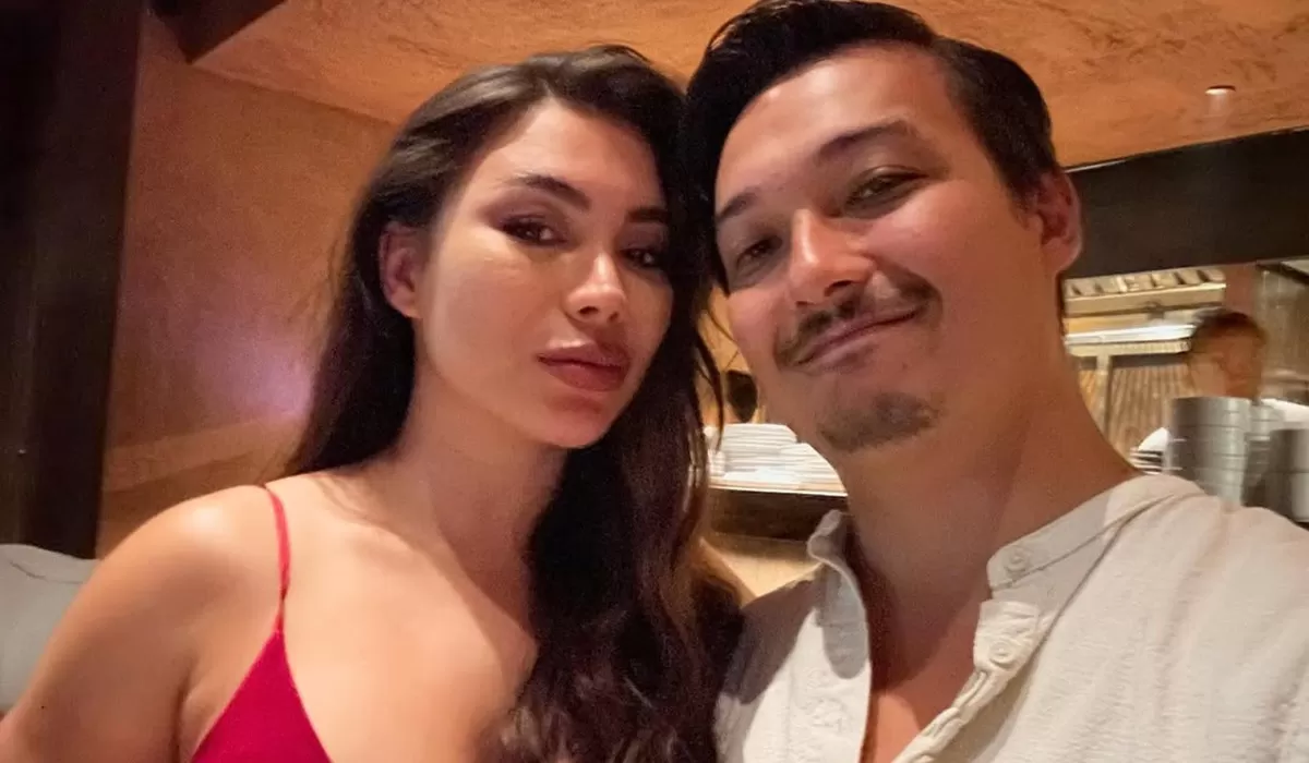 Potret Yulia Baltschun dan suaminya, Scot Humphreys yang tengah ramai jadi sorotan usai mengaku selingkuh (Instagram/yuliabaltschun)