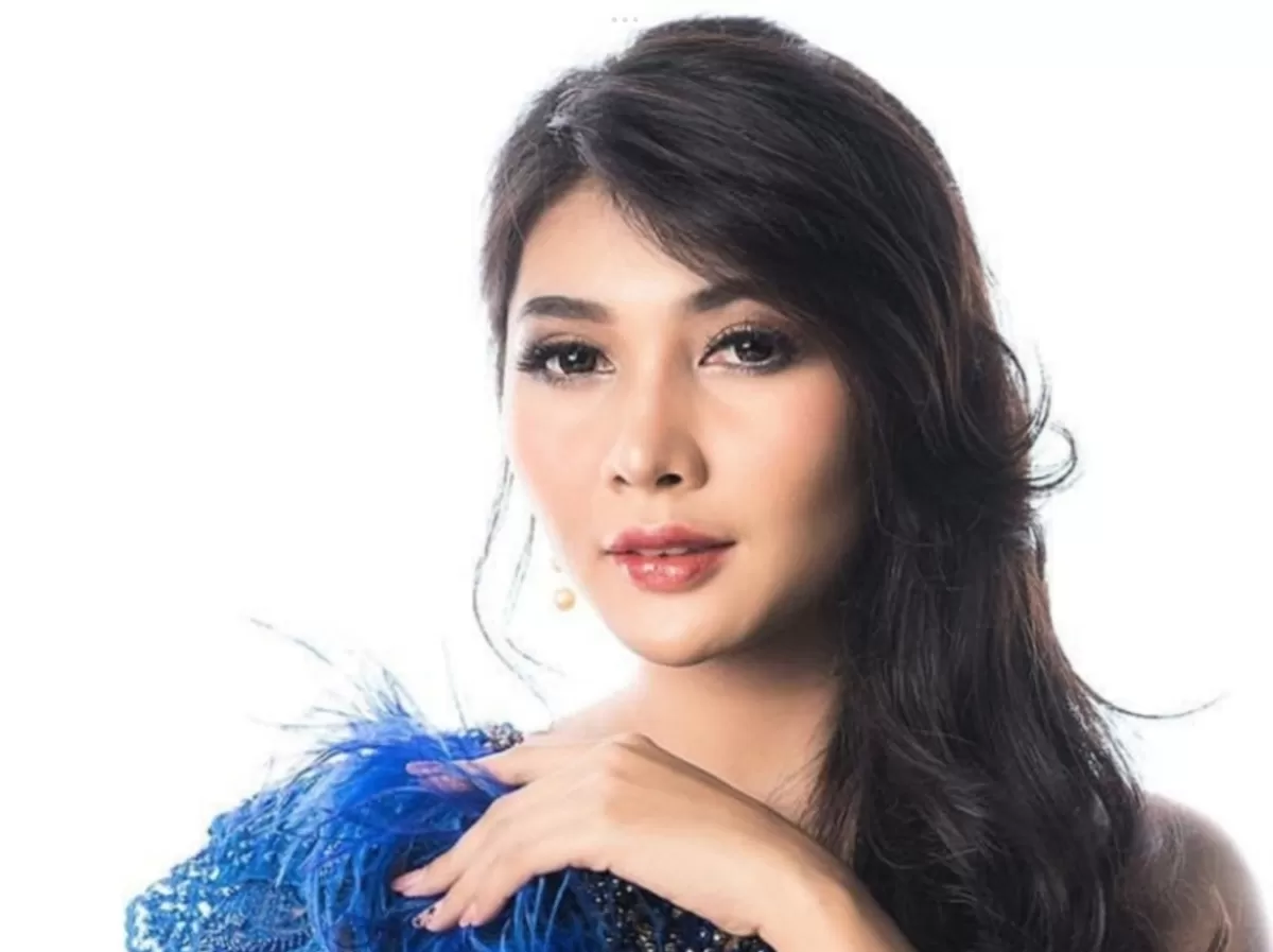 Kasus facelift ilegal seret mantan Puteri Indonesia Riau 2024, yayasan resmi cabut gelar (Instagram.com/@putripariwisata)