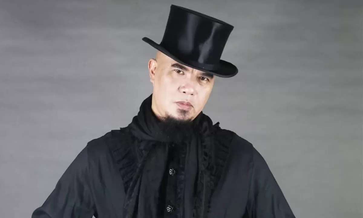 Ahmad Dhani mengaku akan adakan jumpa pers untuk mengungkap fakta soal perselingkuhan Maia di masa lalu (Instagram/officialdewa19)