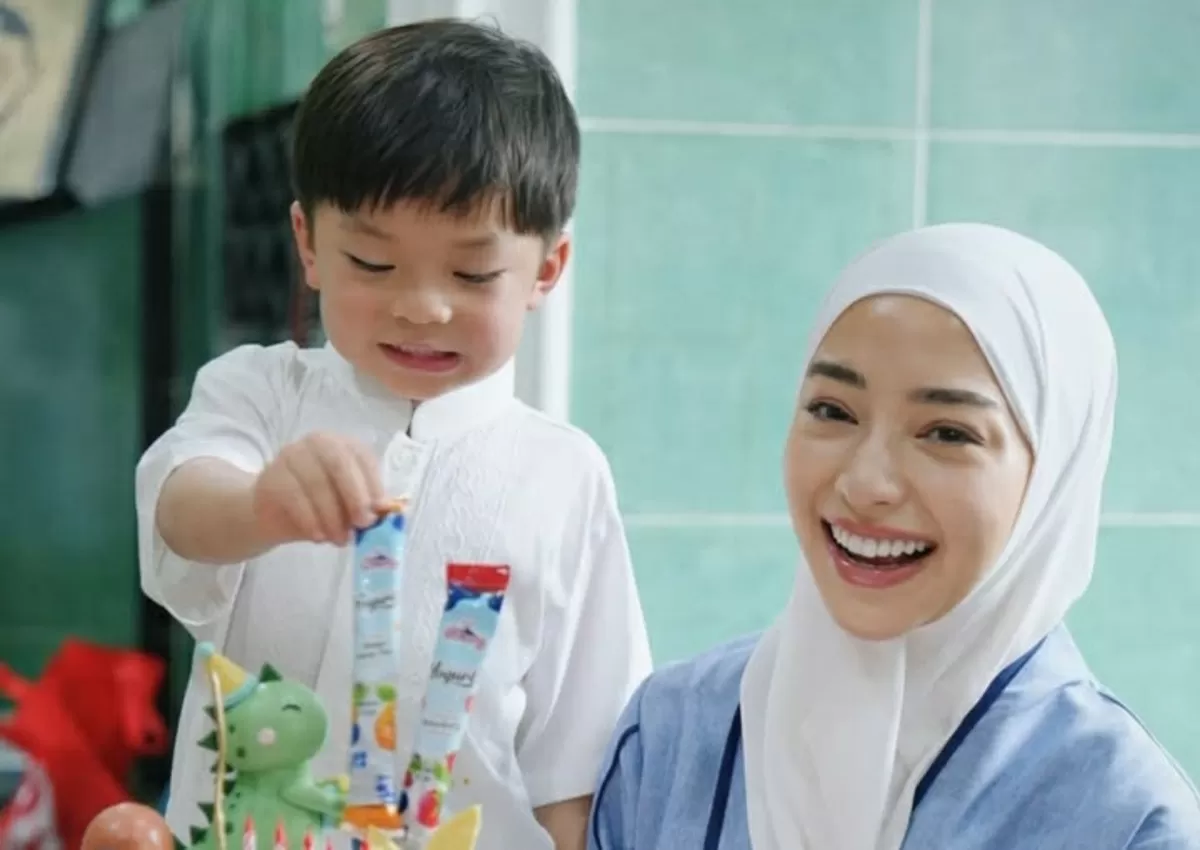 Potret Nikita Willy yang menyebut anaknya jadi motivasi dirinya berhijab dan berproses menjadi pribadi yang lebih baik (Instagram/nikitawilly96)